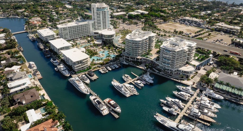 Pier Sixty-Six Hotel and Marina